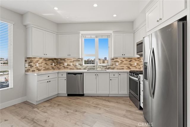 10718 Acama Street 301, Studio City, CA 91602