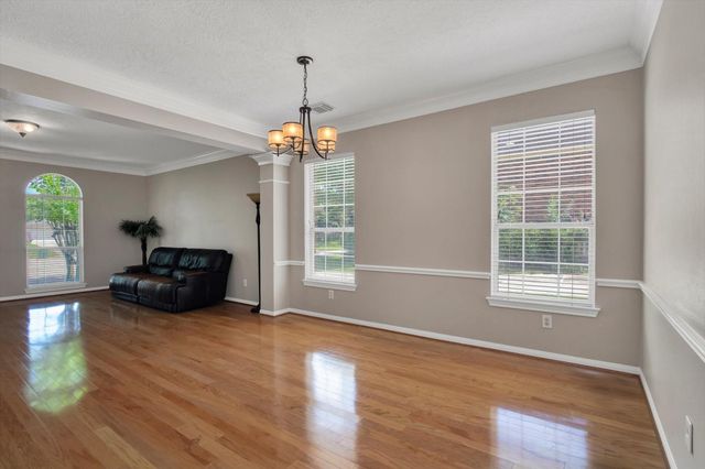 4015 Park Circle Way, Houston, TX 77059