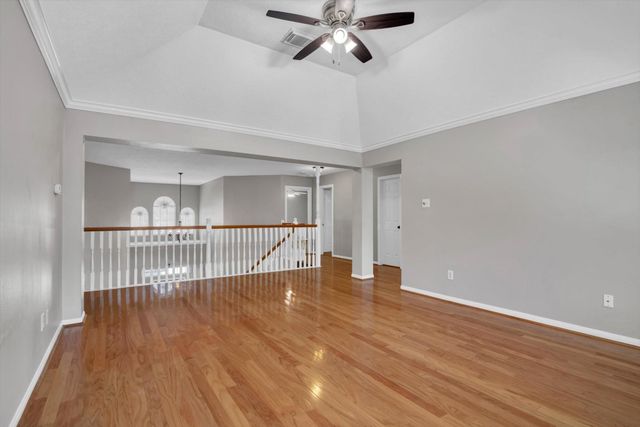 4015 Park Circle Way, Houston, TX 77059