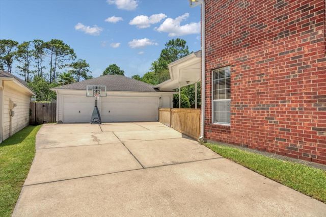 4015 Park Circle Way, Houston, TX 77059