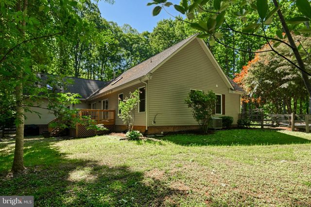 12008 SYCAMORE SHOALS DR, Bumpass, VA 23024