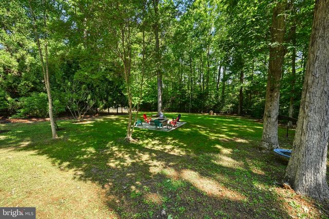12008 SYCAMORE SHOALS DR, Bumpass, VA 23024
