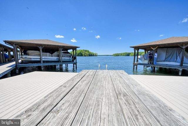 12008 SYCAMORE SHOALS DR, Bumpass, VA 23024