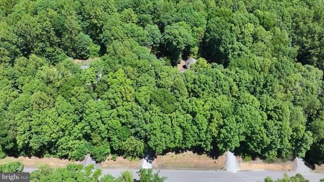 12008 SYCAMORE SHOALS DR, Bumpass, VA 23024