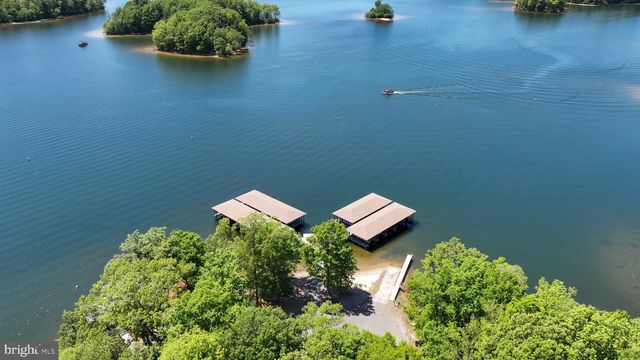 12008 SYCAMORE SHOALS DR, Bumpass, VA 23024