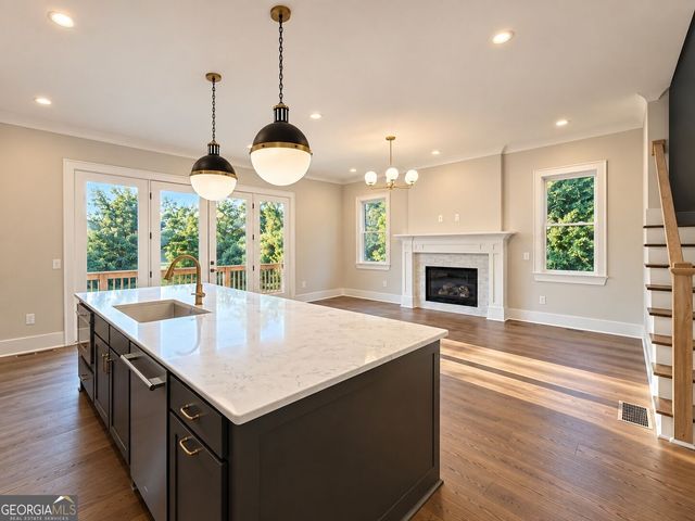 1057 Riverside Drive, Gainesville, GA 30501