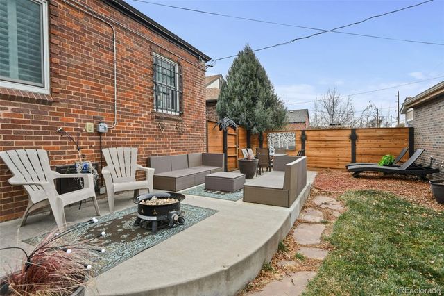 2995 Albion Street, Denver, CO 80207
