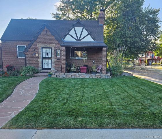 2995 Albion Street, Denver, CO 80207