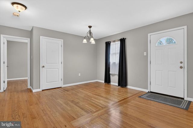 6216 PINE ST, Harrisburg, PA 17112