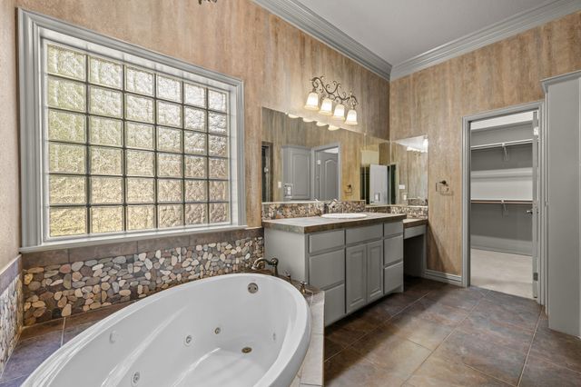 6318 Sonora Drive, Granbury, TX 76049