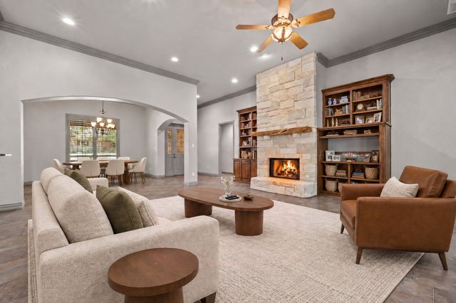 6318 Sonora Drive, Granbury, TX 76049