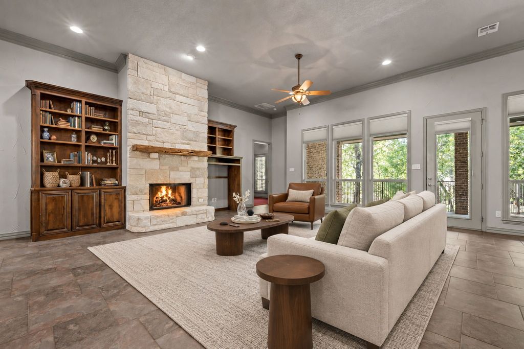 6318 Sonora Drive, Granbury, TX 76049 — photo 3