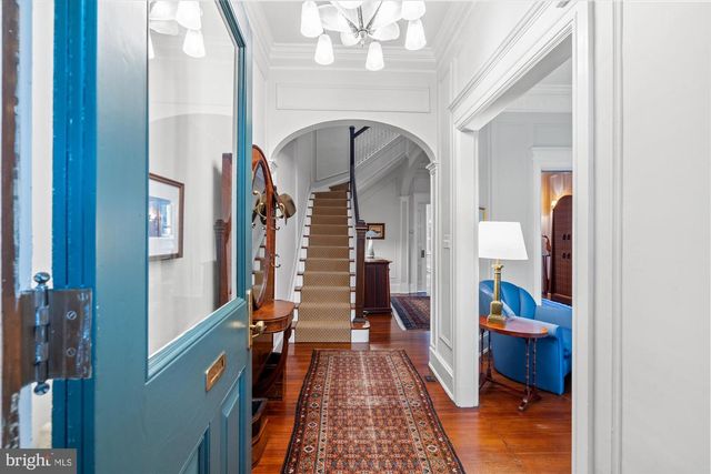 2021 Q ST NW, Washington, DC 20009