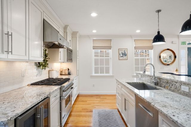 127 High St, Boston, MA 02129