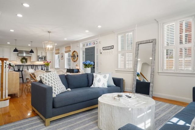 127 High St, Boston, MA 02129