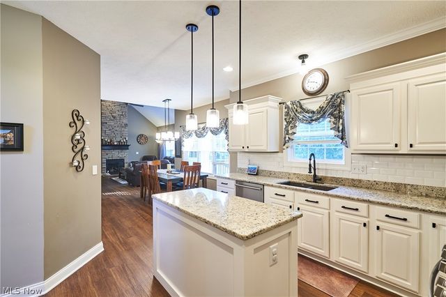 222 Emerald Avenue, Streetsboro, OH 44241