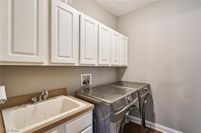 222 Emerald Avenue, Streetsboro, OH 44241