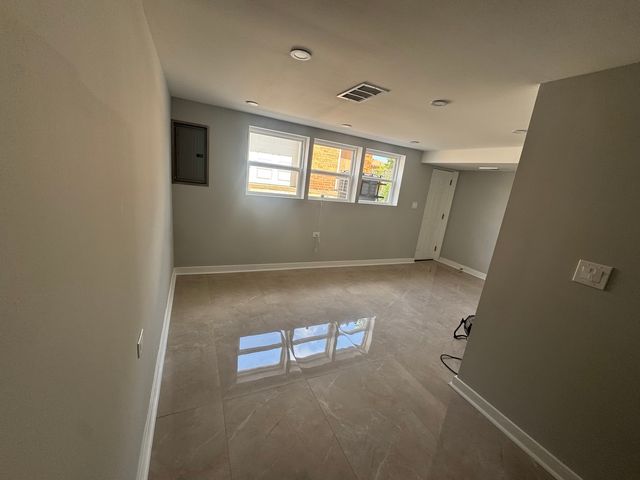 336 E 91st Street, Chicago, IL 60619