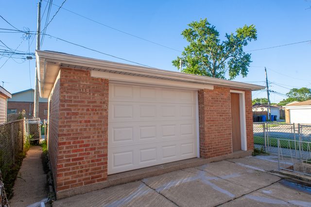 336 E 91st Street, Chicago, IL 60619