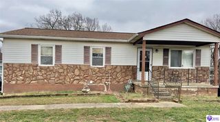 1785 Holly Court, Radcliff, KY 40160
