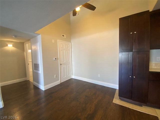 7885 West Flamingo Road 1050, Las Vegas, NV 89147