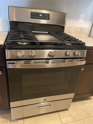 7885 West Flamingo Road 1050, Las Vegas, NV 89147