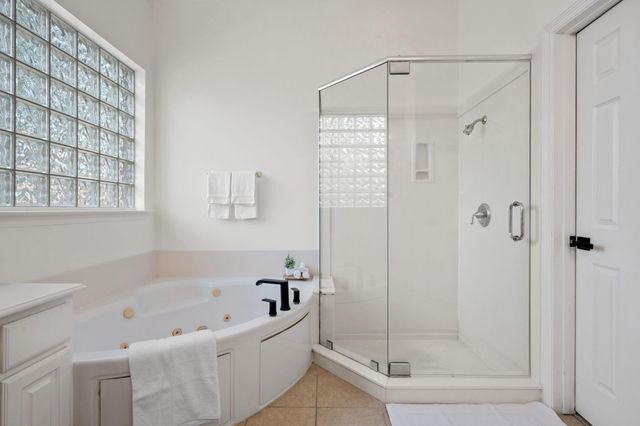 3207 S Woodstream Way, Houston, TX 77345