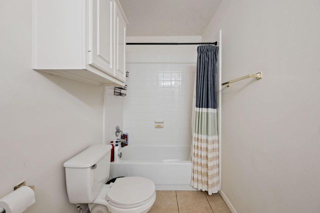 3207 S Woodstream Way, Houston, TX 77345