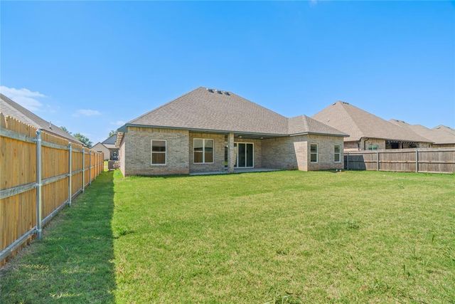 12017 SW 51st Street, Mustang, OK 73064