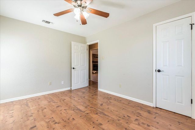 505 Canyon Wren DR, Buda, TX 78610