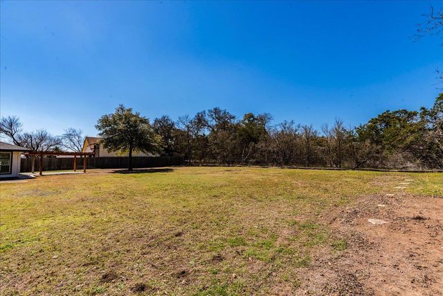 505 Canyon Wren DR, Buda, TX 78610
