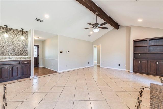 505 Canyon Wren DR, Buda, TX 78610