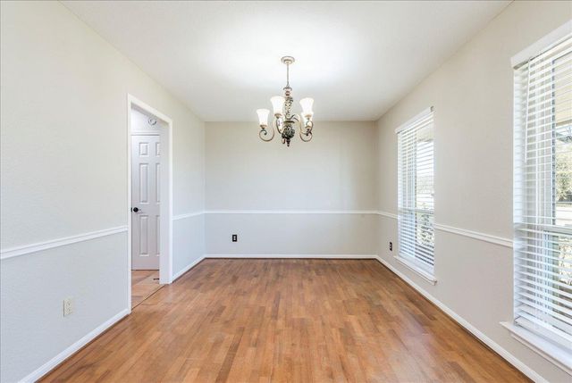 505 Canyon Wren DR, Buda, TX 78610