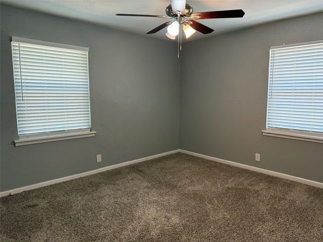 2505 Normont Circle, Fort Worth, TX 76103