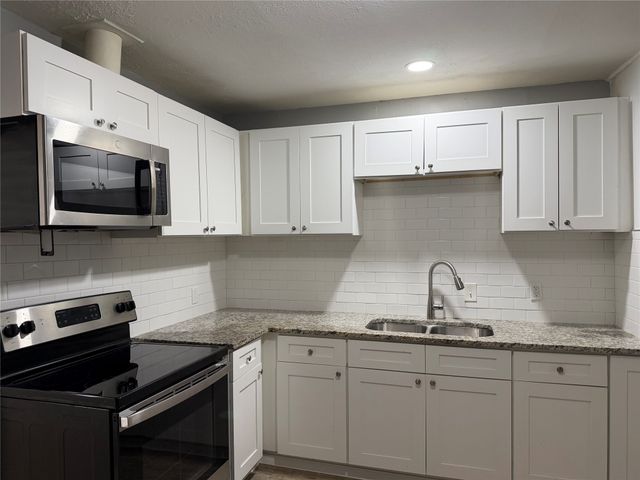 2505 Normont Circle, Fort Worth, TX 76103