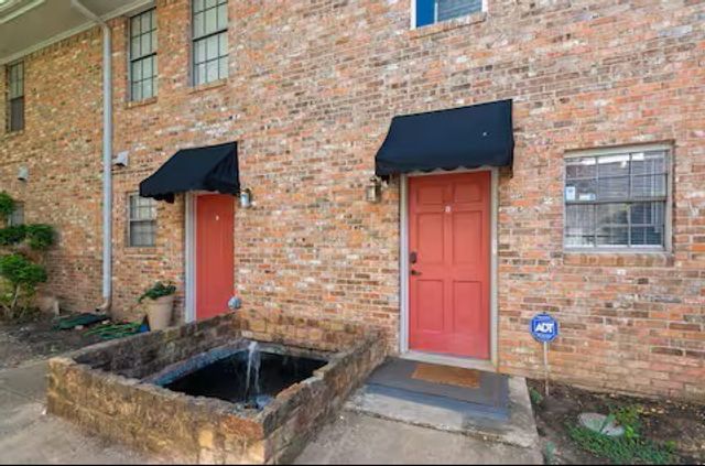 2727 Reagan Street D, Dallas, TX 75219