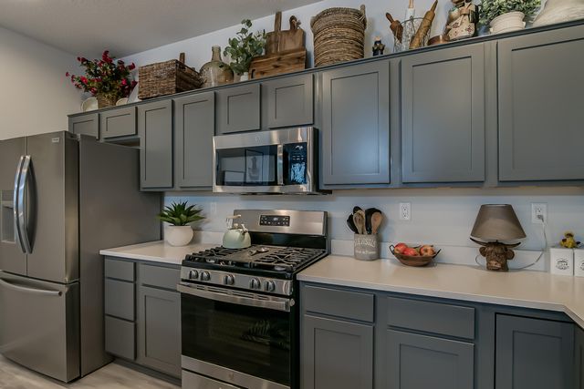 6124 Nauman Drive, Albuquerque, NM 87106