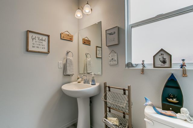 6124 Nauman Drive, Albuquerque, NM 87106