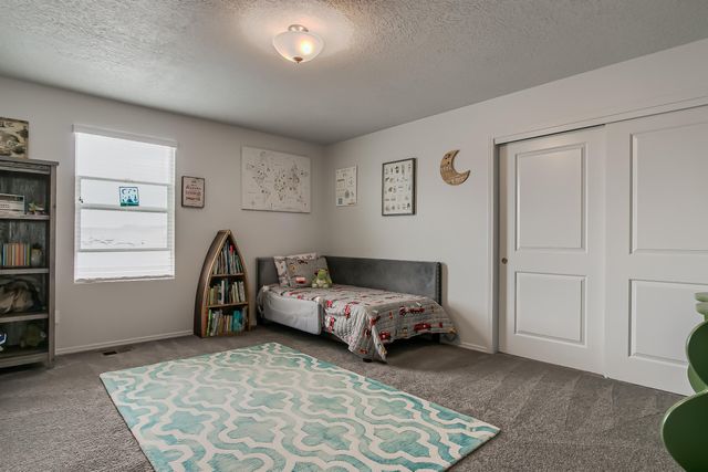 6124 Nauman Drive, Albuquerque, NM 87106