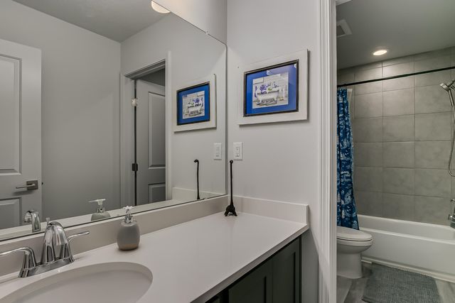 6124 Nauman Drive, Albuquerque, NM 87106