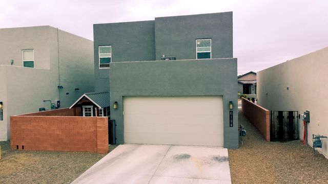 6124 Nauman Drive, Albuquerque, NM 87106