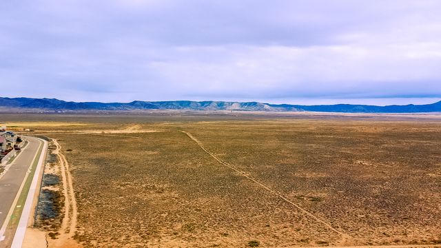 6124 Nauman Drive, Albuquerque, NM 87106