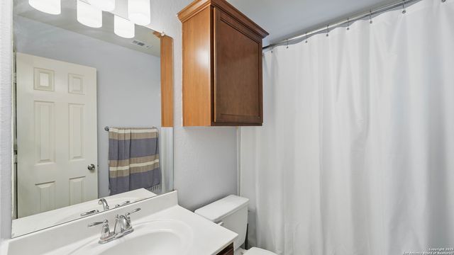 760 Guna, New Braunfels, TX 78130