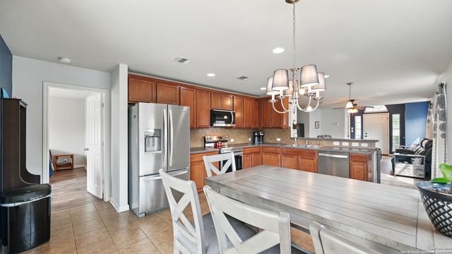 760 Guna, New Braunfels, TX 78130