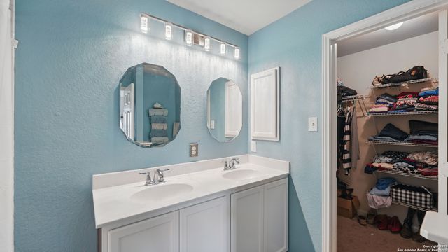 760 Guna, New Braunfels, TX 78130