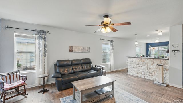 760 Guna, New Braunfels, TX 78130