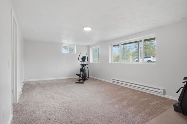 8118 S Spotted Rd, Cheney, WA 99004