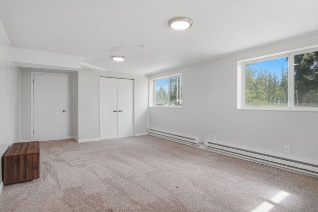 8118 S Spotted Rd, Cheney, WA 99004