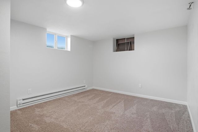 8118 S Spotted Rd, Cheney, WA 99004