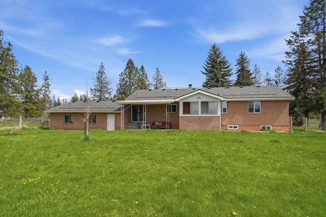 8118 S Spotted Rd, Cheney, WA 99004